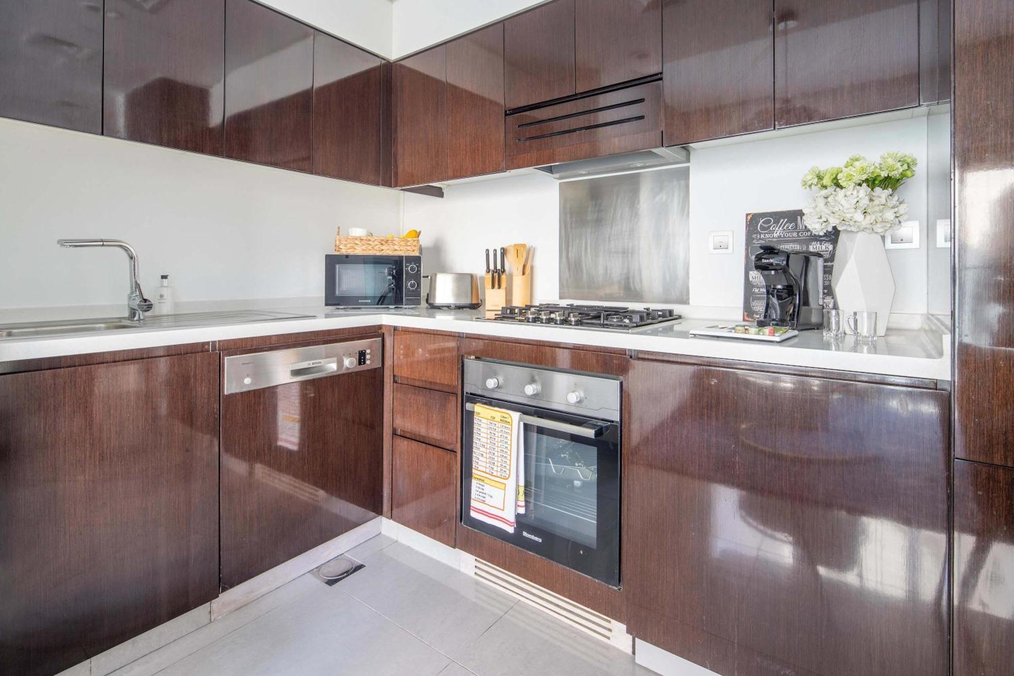 Apartment Frank Porter - Damac Majestine